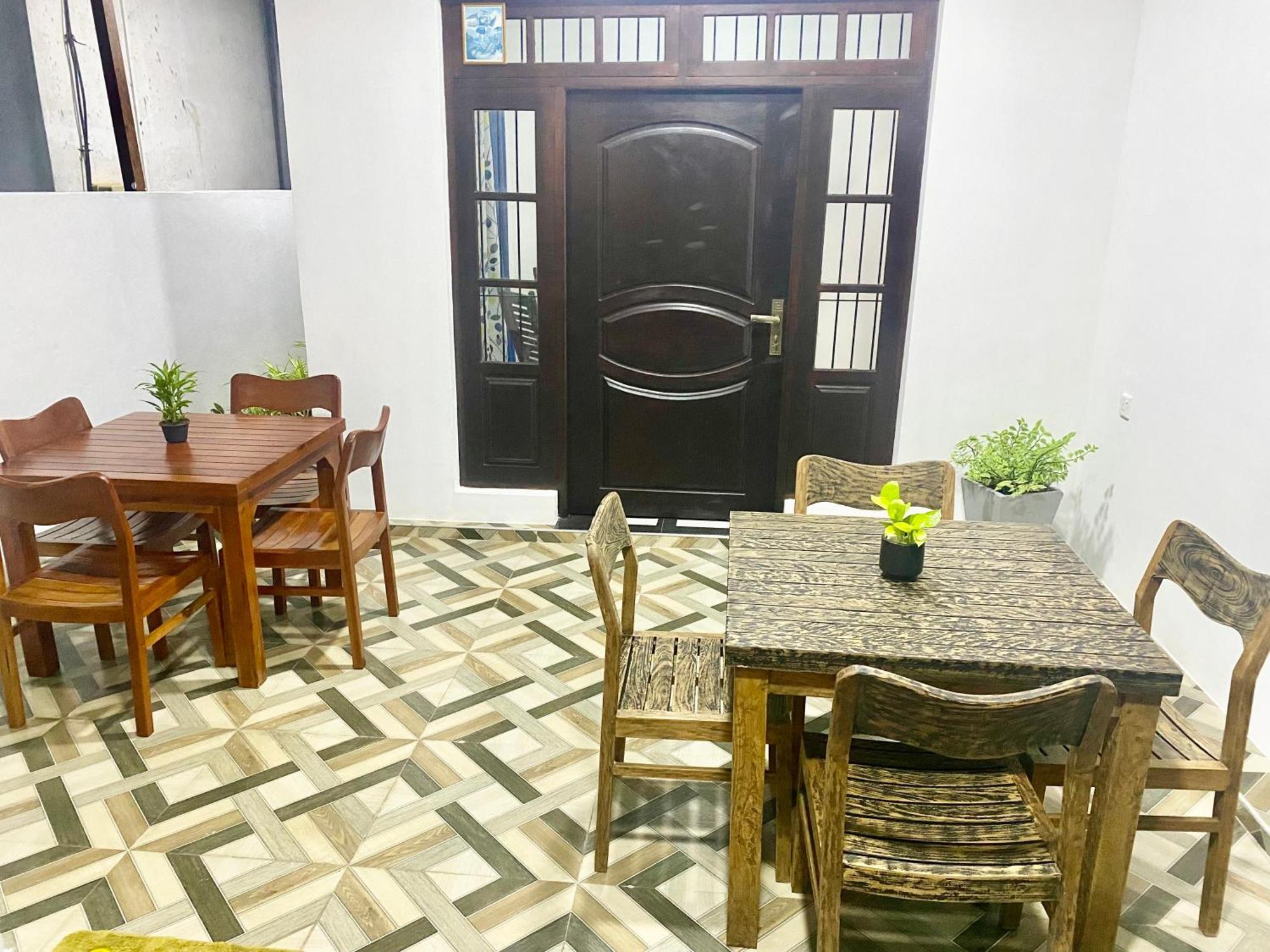 Mario Family Villa And Restaurant Negombo Ngoại thất bức ảnh