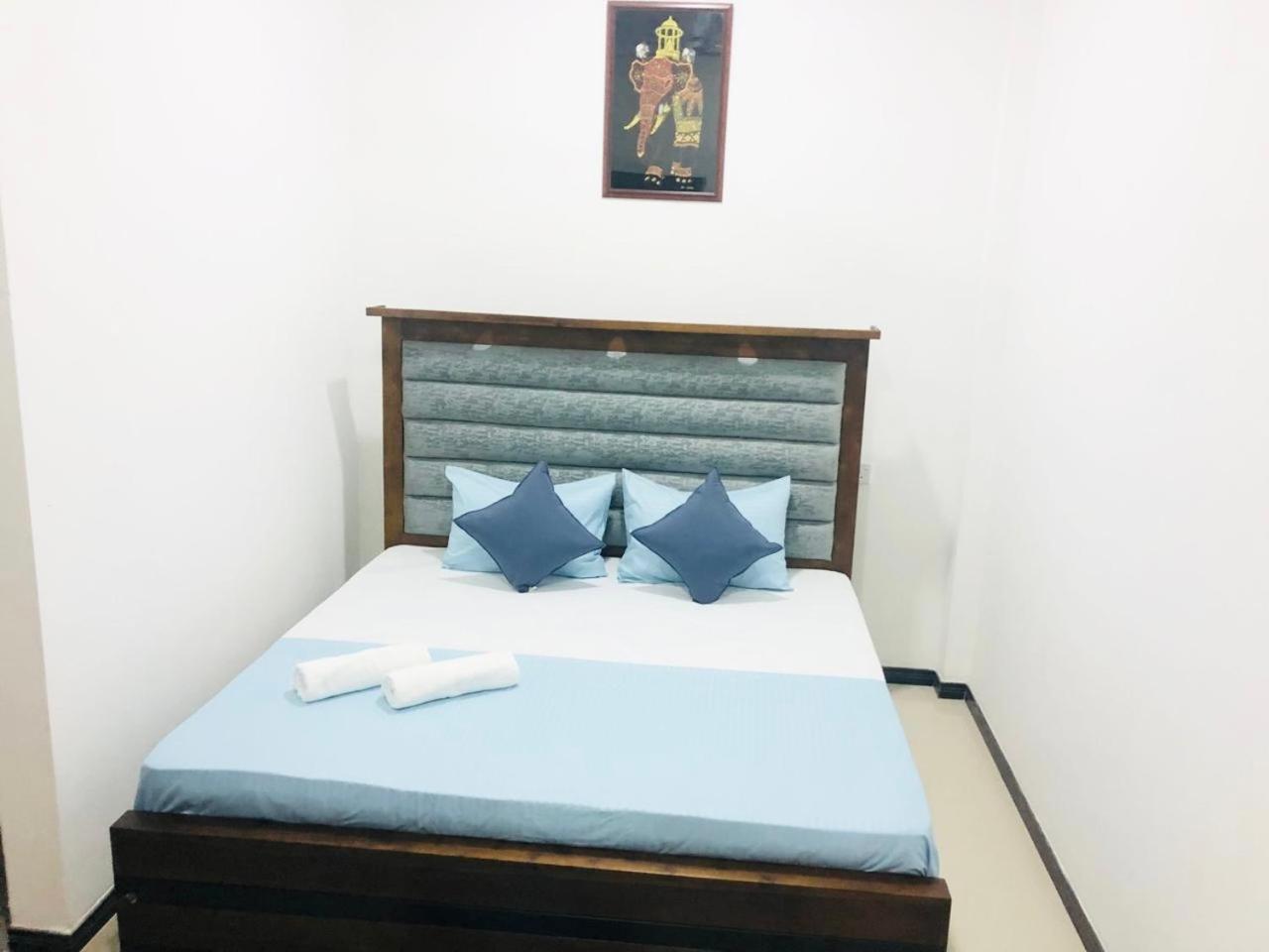 Mario Family Villa And Restaurant Negombo Ngoại thất bức ảnh