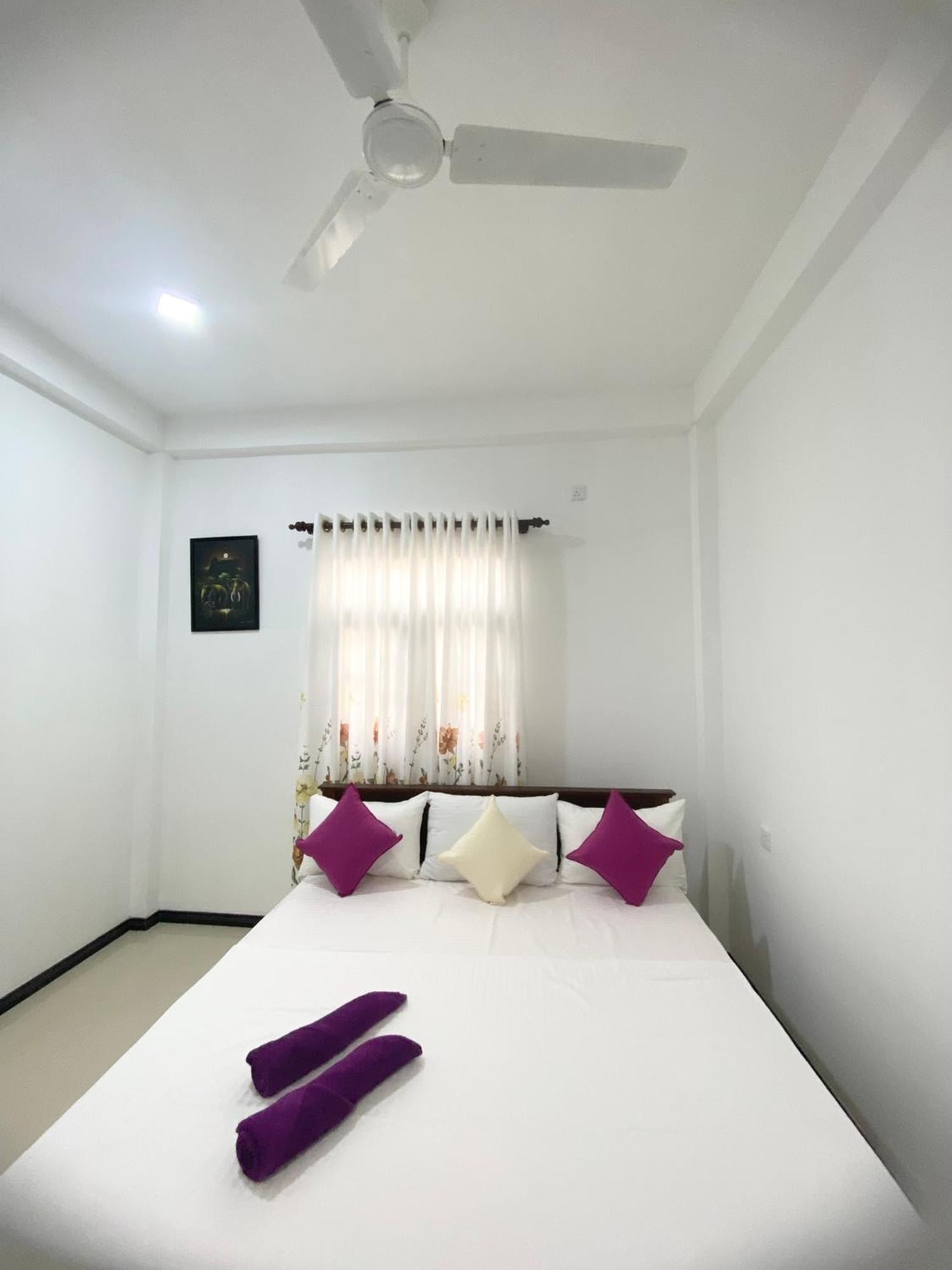 Mario Family Villa And Restaurant Negombo Ngoại thất bức ảnh