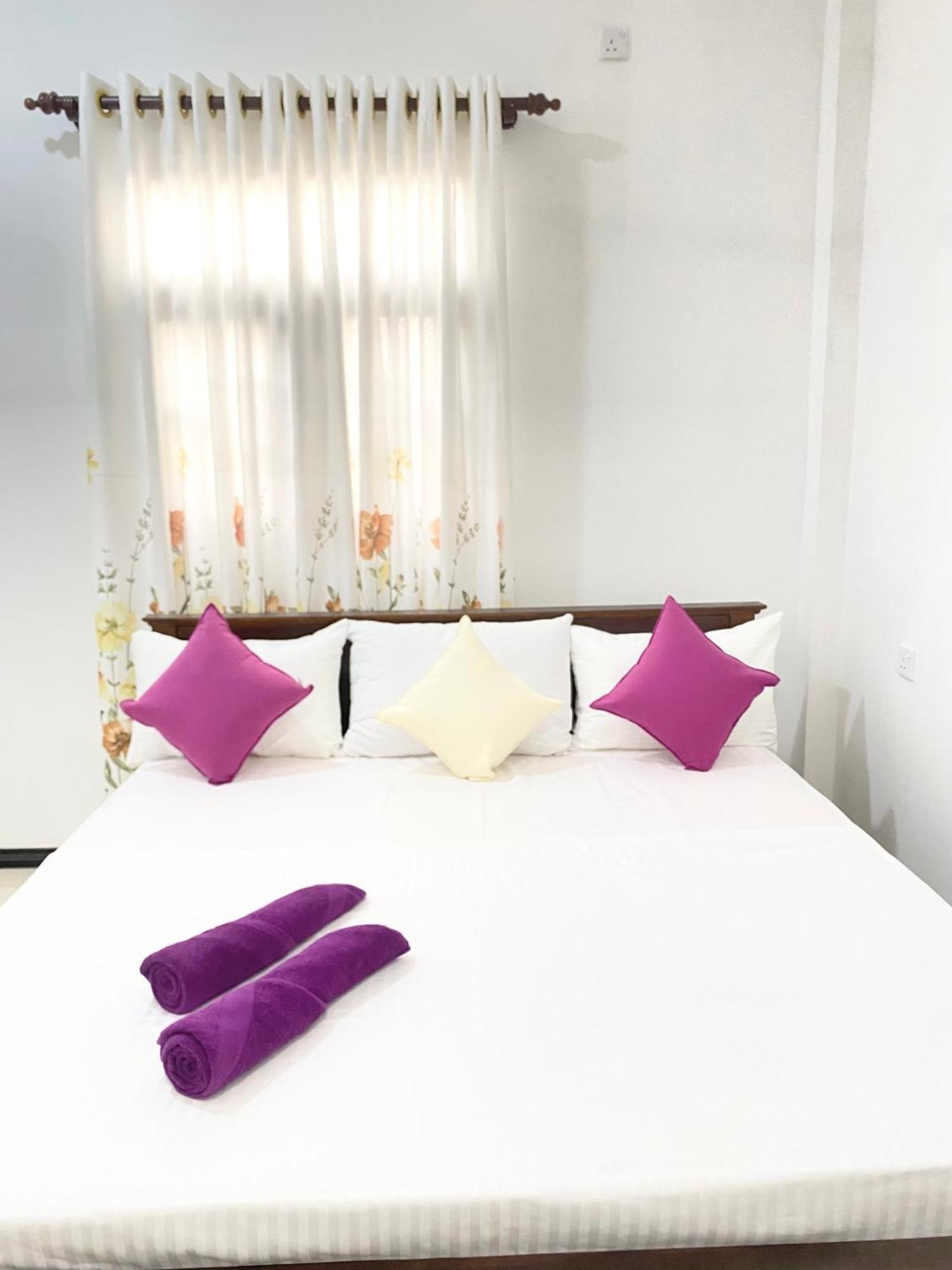 Mario Family Villa And Restaurant Negombo Ngoại thất bức ảnh