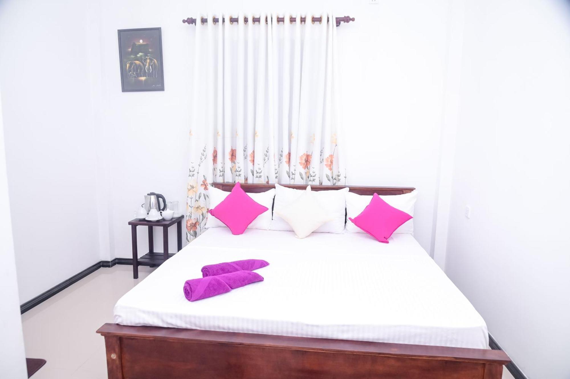 Mario Family Villa And Restaurant Negombo Ngoại thất bức ảnh