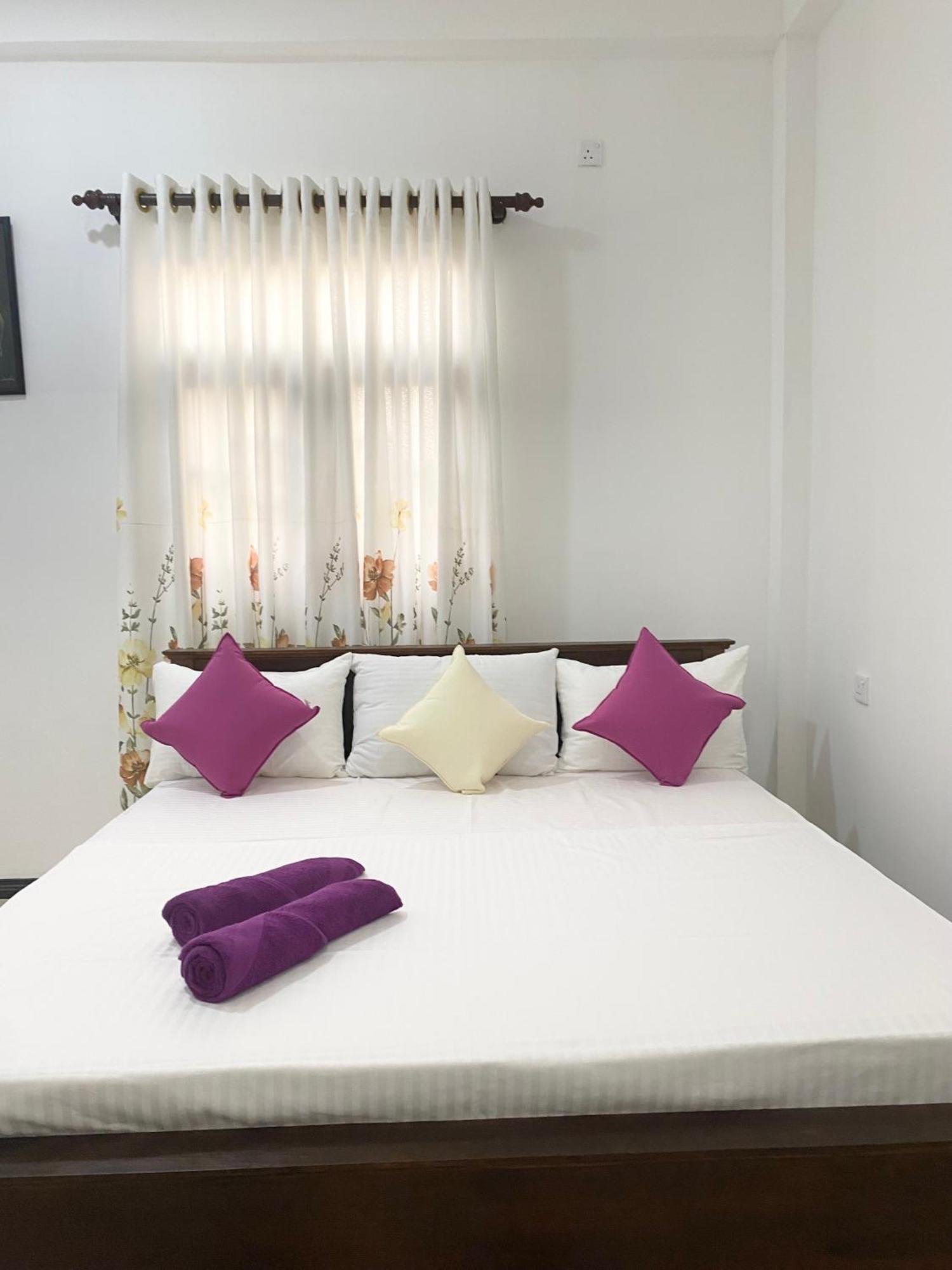 Mario Family Villa And Restaurant Negombo Ngoại thất bức ảnh
