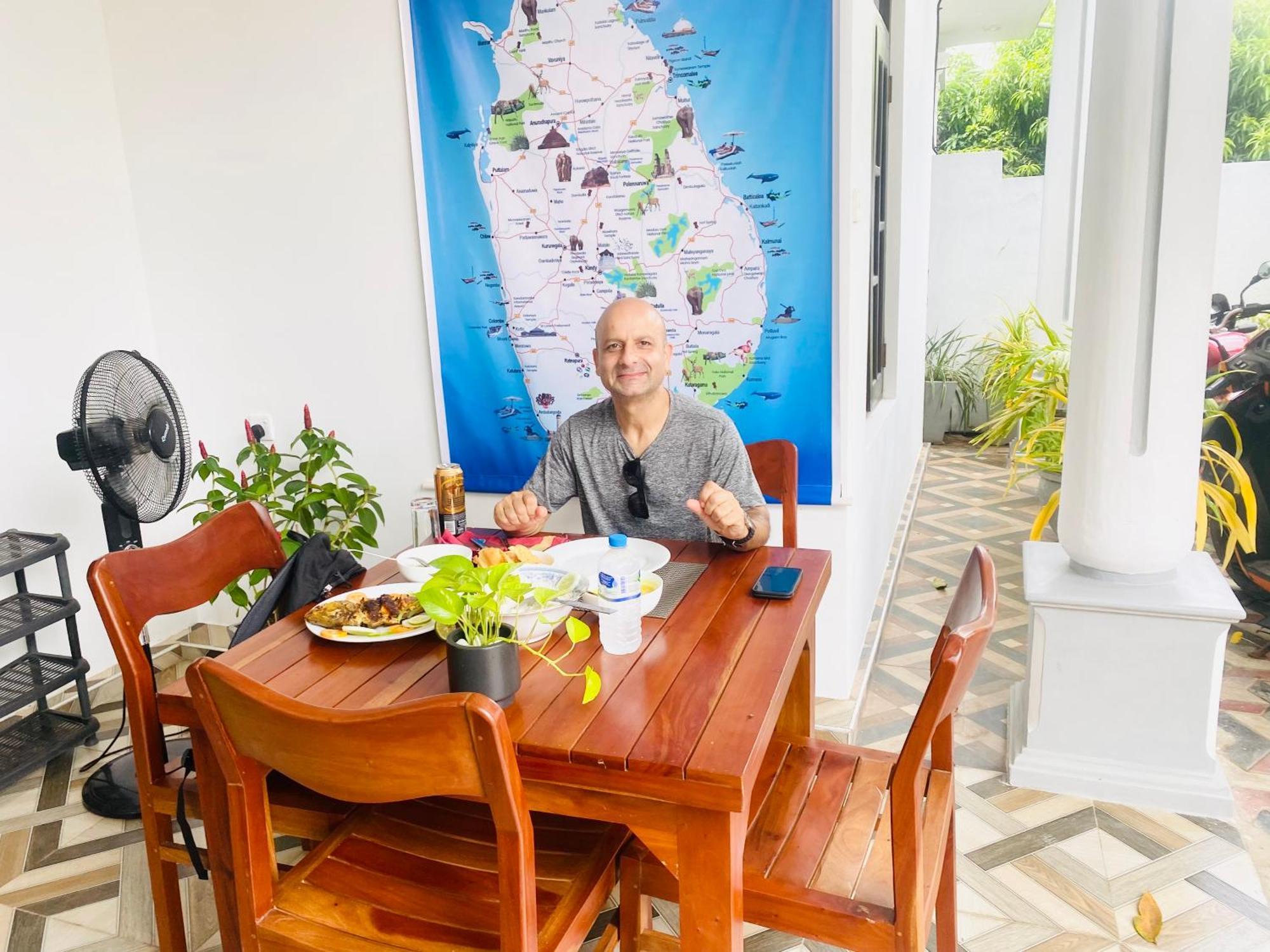 Mario Family Villa And Restaurant Negombo Ngoại thất bức ảnh