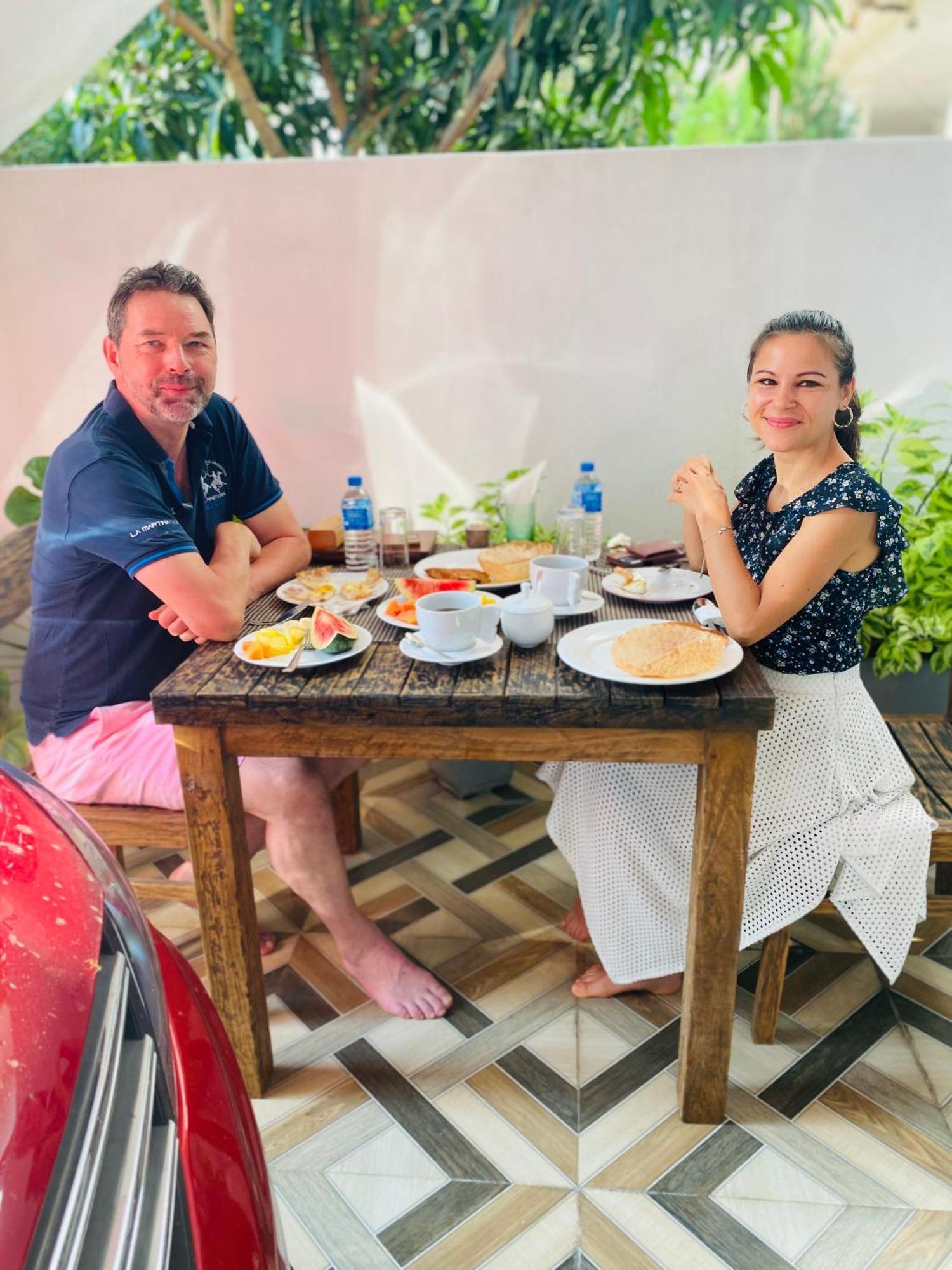 Mario Family Villa And Restaurant Negombo Ngoại thất bức ảnh
